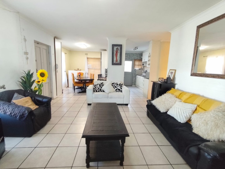 3 Bedroom Property for Sale in Steenberg Western Cape